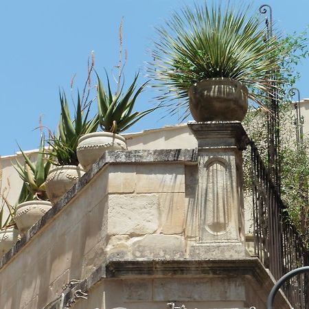 Palazzo Degli Olivi Apartment Modica Exterior photo