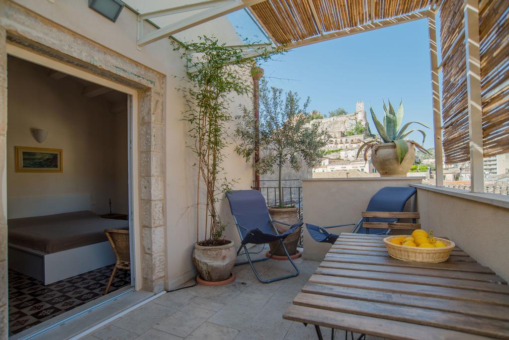 Palazzo Degli Olivi Apartment Modica Exterior photo